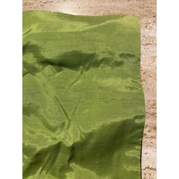 Handcrafted Japanese Silk Embroidered Tapestry With Bird & Floral Motif - Picture 10 of 11